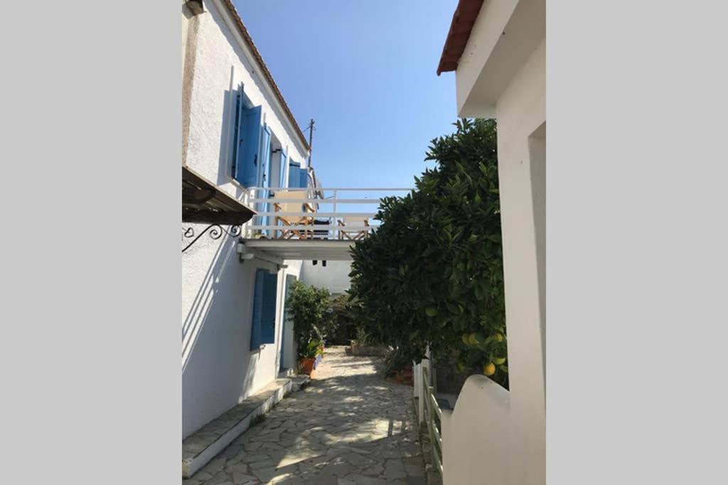 Chariklia Traditional House Alónnisos Exterior foto